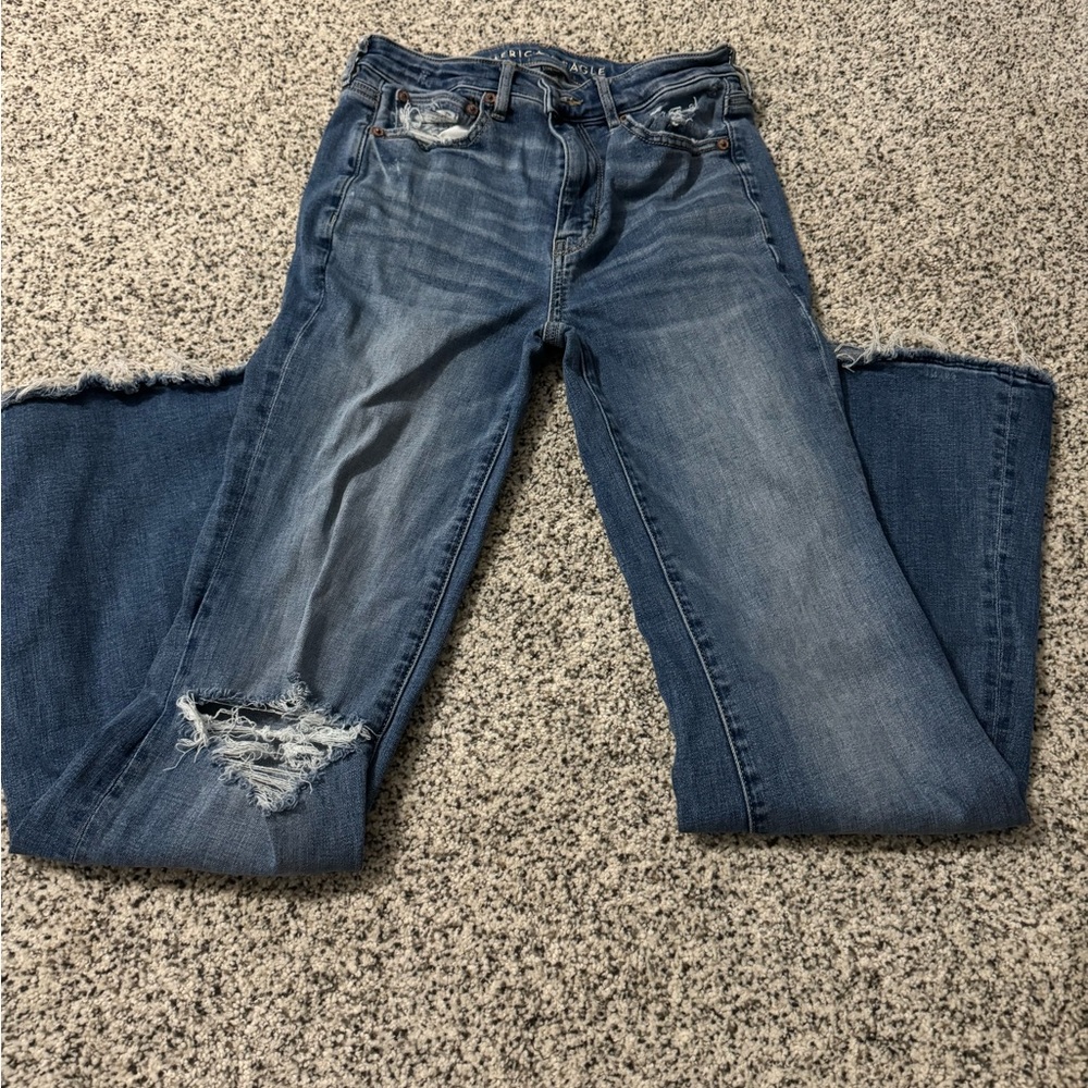 American eagle size 2 flare ripped jeans